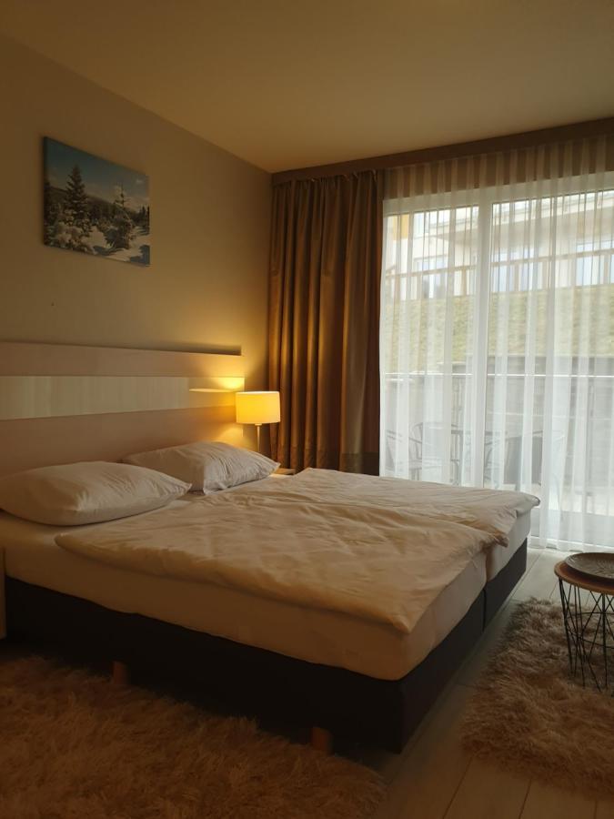 Apartament Sienna Czarna Gora Ischgl 18 ภายนอก รูปภาพ